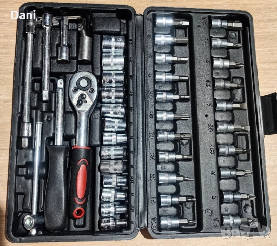 Комплект инструменти