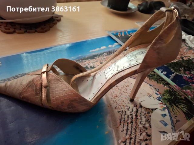 Елегантни маркови обувки и боти, снимка 7 - Дамски обувки на ток - 51269650