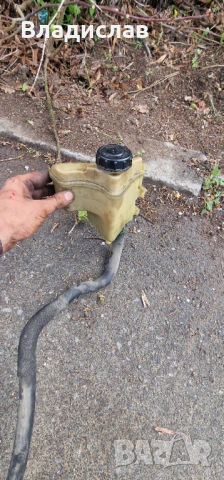 Казанче хидравлична течност за Рено Клио 1998-2005г