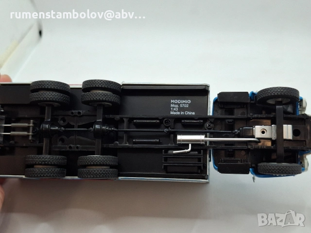 ЗиЛ 133 ГЯ - хладилен (МОд.5702), 1:43 Легендарни Грузовики, снимка 6 - Колекции - 54120820