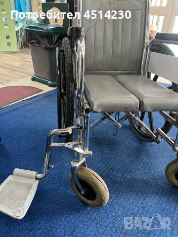 Инвалидна количка Alpha – стабилна, сгъваема, в отлично състояние, снимка 3 - Инвалидни колички - 52436526