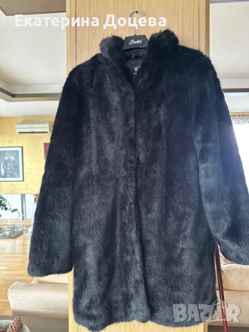 Черно палто с косъм , снимка 3 - Палта, манта - 52083064