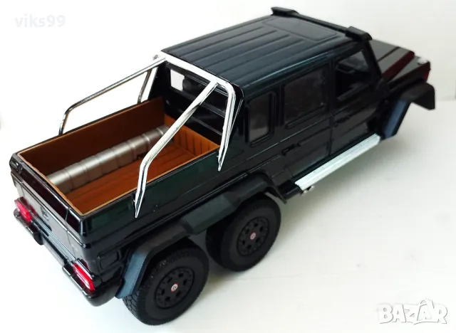 Mercedes-Benz G 63 AMG 6x6 Welly - Мащаб 1:24, снимка 5 - Колекции - 48294097