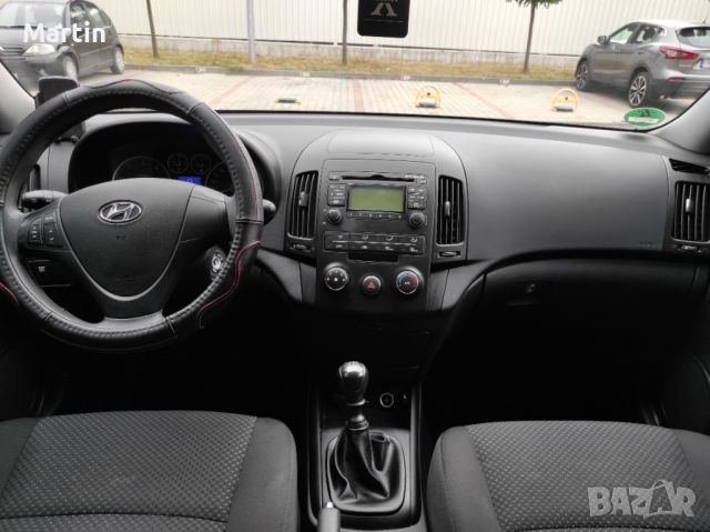 Hyundai i30 1.6crdi , снимка 8 - Автомобили и джипове - 46361705