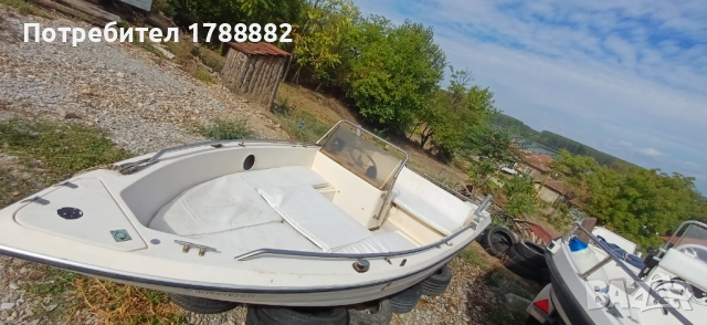 Моторна лодка , снимка 1