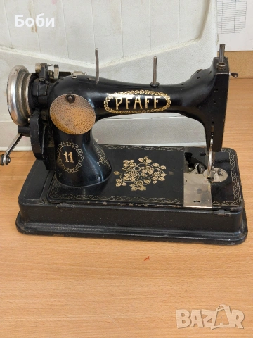 Стара шевна машина Pfaff , снимка 7 - Антикварни и старинни предмети - 53834882