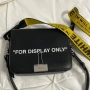 Off-White оригинална дамска лимитирана чанта от естествена кожа , снимка 3