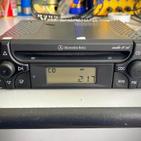 Авто CD-радио Mercedes-Benz Audio 10 CD MF2910, снимка 3 - Ресийвъри, усилватели, смесителни пултове - 45931964