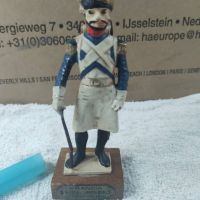 Статуетка на офицер от битката при Ватерло 15см., снимка 3 - Антикварни и старинни предмети - 45812620