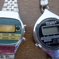 Часовници, снимка 2 - Антикварни и старинни предмети - 45478518