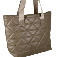 Дамска капитонирана чанта от еко кожа - супер удобна подходяща за ежедневието, снимка 1 - Чанти - 45009751