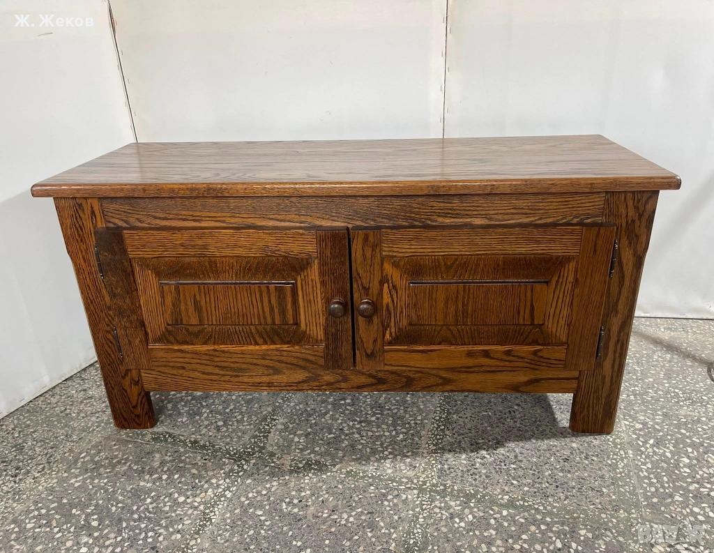 Масивен шкаф, снимка 1