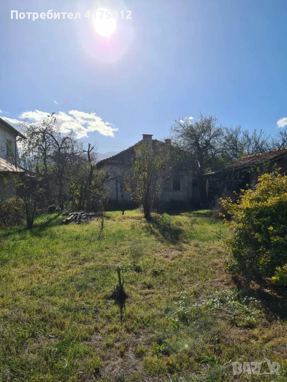 Къща 105кв.м. в град Костенец + двор 1206кв.м., снимка 1