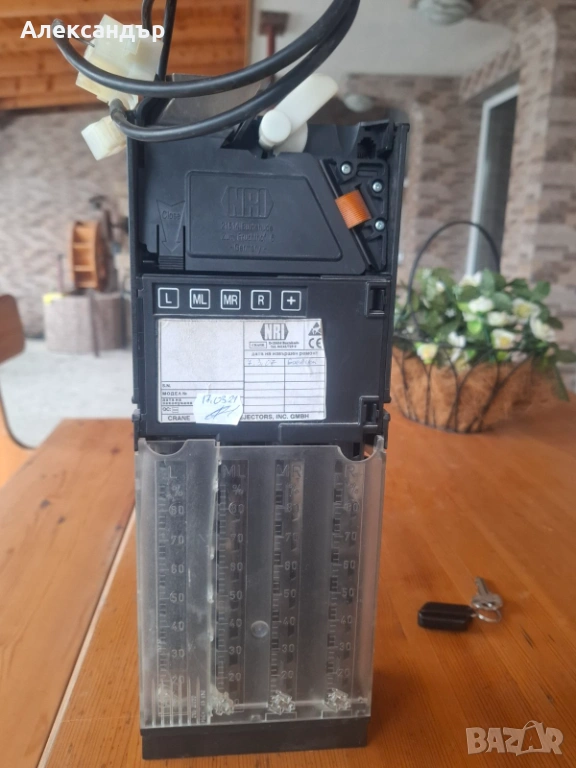 Монетник NRI G46, снимка 1