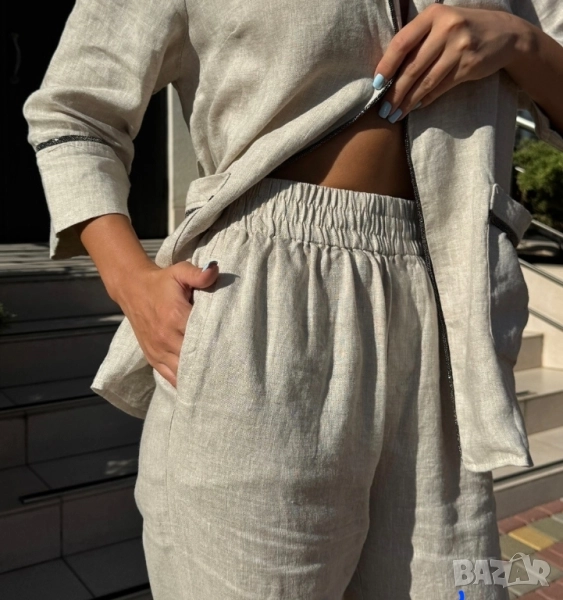 Сет в сиво, снимка 1