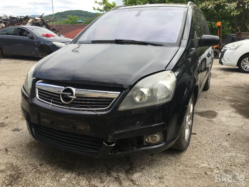 Opel Zafira B 1.9CDTI 150 к.с. на части, снимка 1