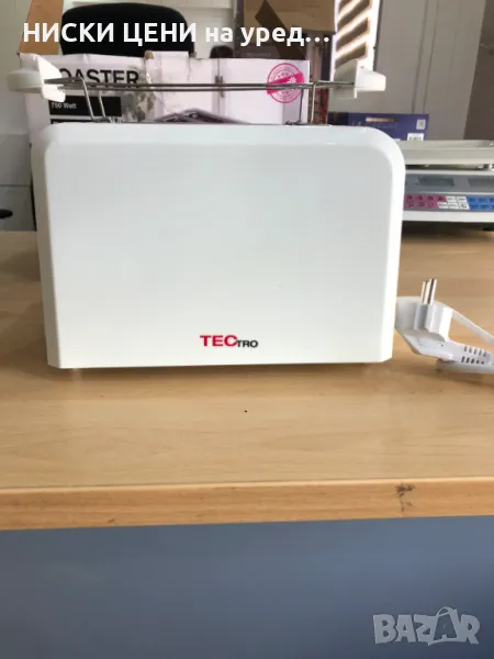 Тостер TECTRO 750W, снимка 1