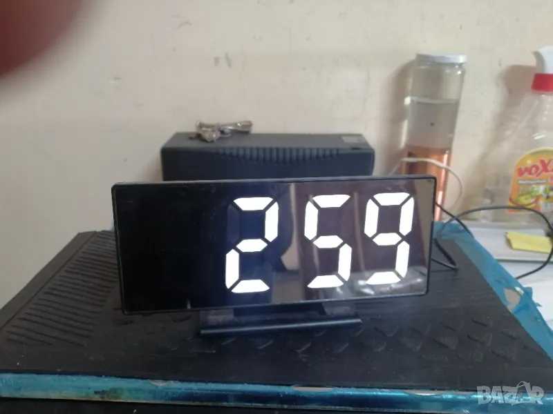 LED часовник с аларма, термометър и календар, снимка 1