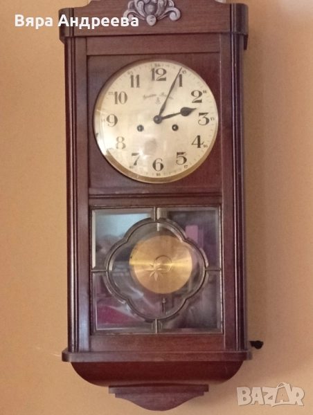 Продавам стенен часовник Густав Бекер , снимка 1
