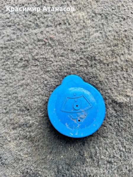 Капачка Казанче течност чистачки за Тойота Авенсис T27.седан .комби . 2009-2015г, снимка 1