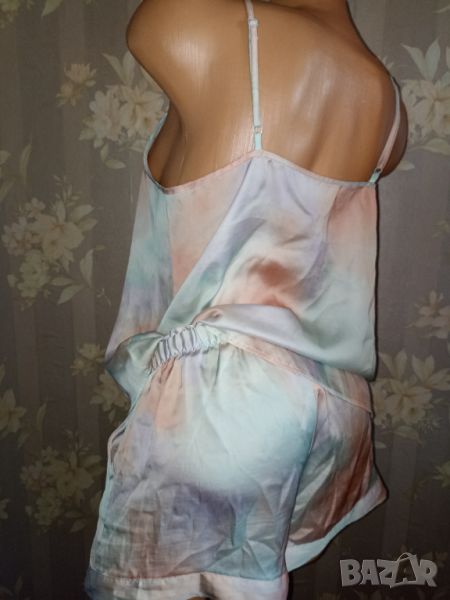 Primark - M -Сатенена лятна пижама в преливащи се цветове , снимка 1