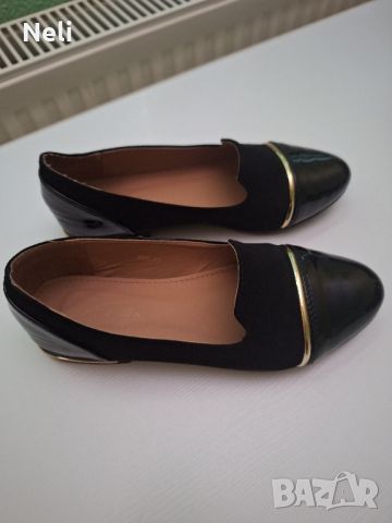 Дамски обувки , снимка 1 - Дамски ежедневни обувки - 46219281