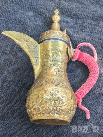 Ориенталска каничка за кафе с поднос. , снимка 8 - Антикварни и старинни предмети - 50656223