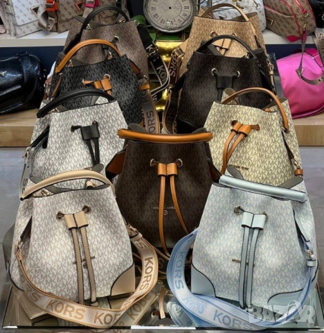 чанти michael kors, снимка 2 - Чанти - 51440988