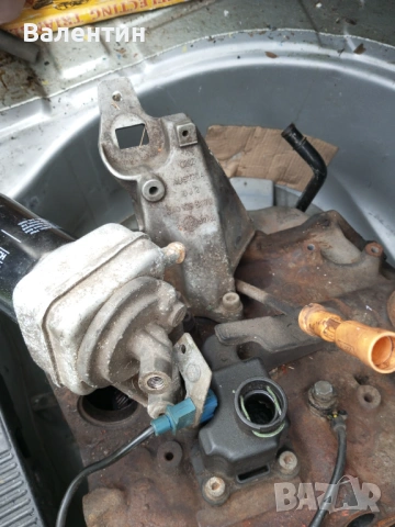 Двигател Audi 80 2.0E, снимка 6 - Части - 54256237