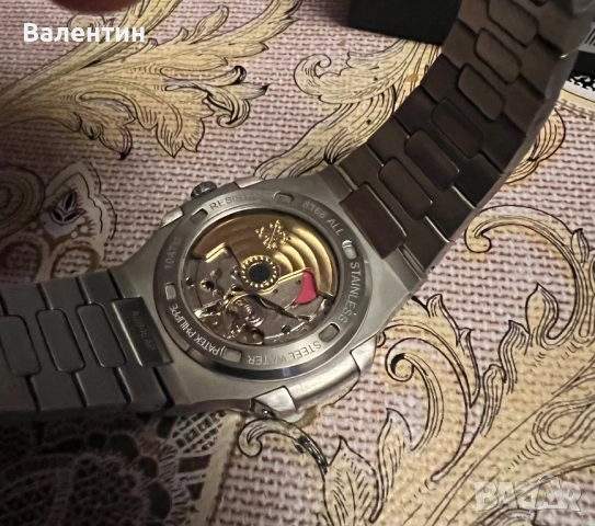 Супер елегантен часовник в отлично състояние., снимка 3 - Мъжки - 52155829