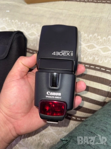 Продавам външна светкавица Canon Speedlite 430EX II – Перфектно осветление за впечатляващи снимки, снимка 2 - Светкавици, студийно осветление - 54111664