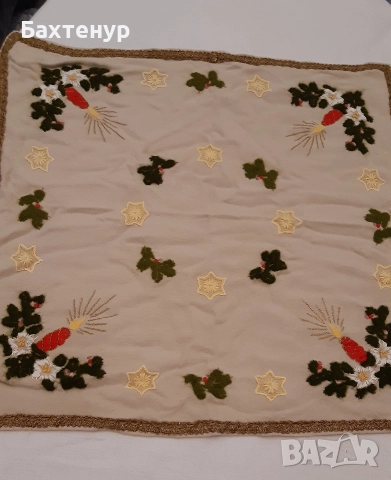 коледно каренце , снимка 2 - Покривки за маси - 52638567