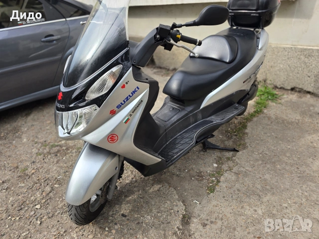 Suzuki Burgman 125 Бартер за по голям с доплащане от моя страна, снимка 3 - Мотоциклети и мототехника - 51280670