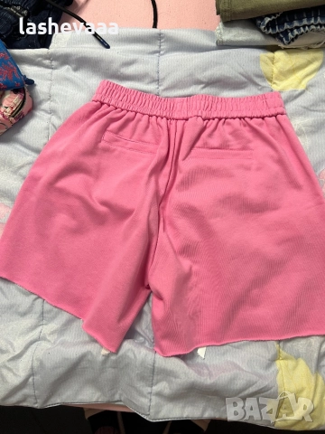 Дамски интересни къси панталони, снимка 6 - Къси панталони и бермуди - 52918626