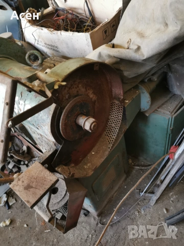 Шмиргел трифазен, снимка 3 - Други машини и части - 53734319