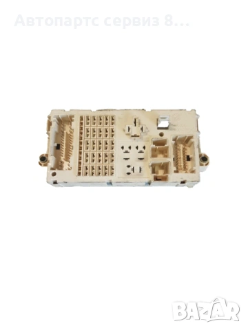 Кутия с предпазители за Alfa Romeo 147 2007 1.9 M-Jet Оригинална 60698109 46558758