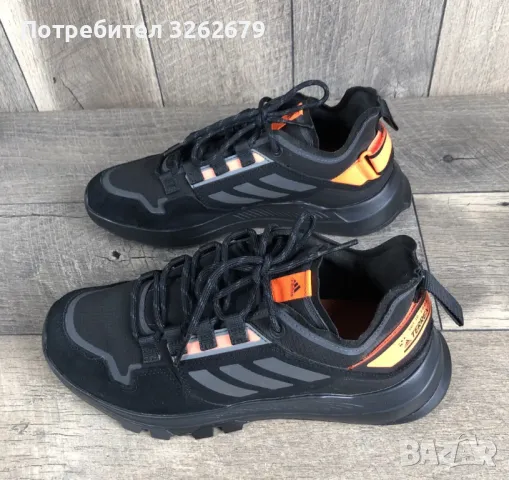 adidas terrex Hikster зимни 100% оригинални 43.5, снимка 3 - Маратонки - 47458746