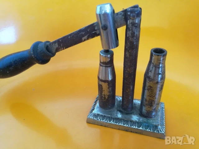 машинки за  ловджийски патрони, снимка 2 - Оборудване и аксесоари за оръжия - 50779231