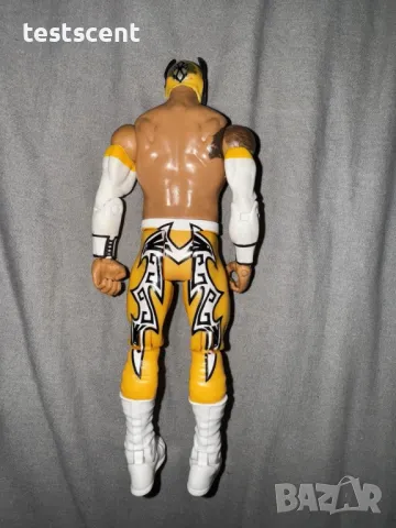 Екшън фигура WWE Sin Cara Син Кара Basic Series Lucha играчка White & yellow, снимка 3 - Колекции - 49426031