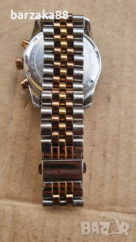 Дамски часовник Michael Кors, снимка 5 - Дамски - 53893127