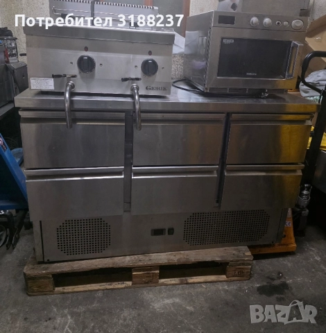 Нова! Немска хладилна маса с 6 чекмеджета