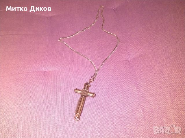 Верижка с кръстче вътре с ножче God Protect като ново, снимка 11 - Колиета, медальони, синджири - 46474141