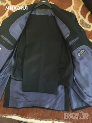 Официален мъжки костюм