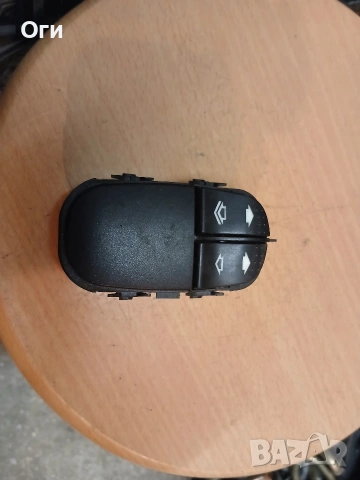 Бутони ел.стъкла за Форд Фокус 99-04г. YS4T 14529 AA / YS4T14529AA