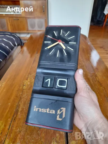 Стар стенен часовник Insta, снимка 2 - Антикварни и старинни предмети - 49743114