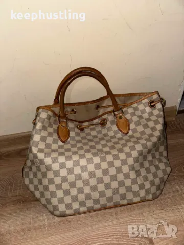 Дамска Чанта Louis Vuitton , снимка 1