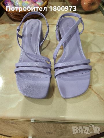  Дамски сандали в бледо лилав цвят