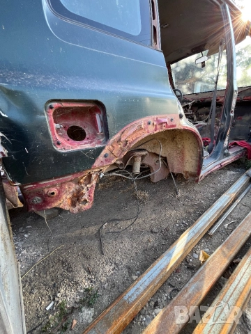 Suzuki vitara 1.6, снимка 9 - Автомобили и джипове - 51861616