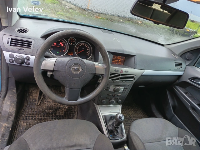 Опел Астра Х 1.7 цдти 101к.с Opel Astra H 1.7 101k.s Z17DTH На Части, снимка 11 - Автомобили и джипове - 53471659