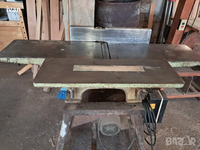 Абрихт. циркуляр.дървообработващи машини.